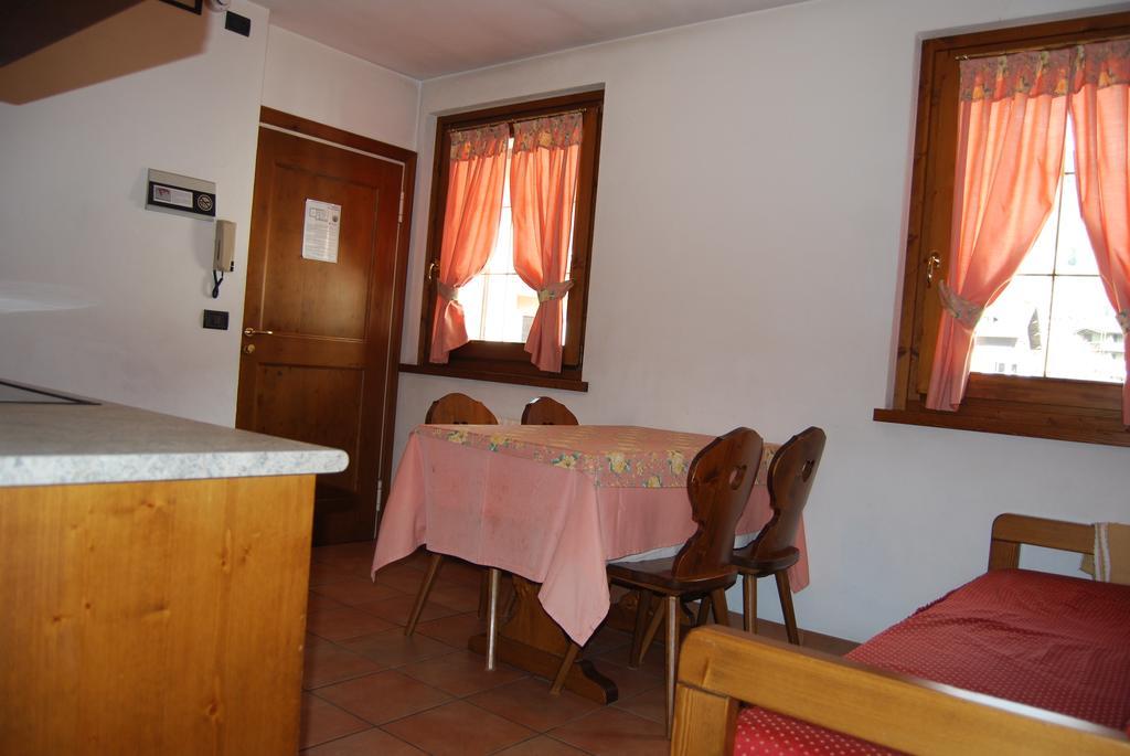 Chalet Gardenia Bormio Room photo
